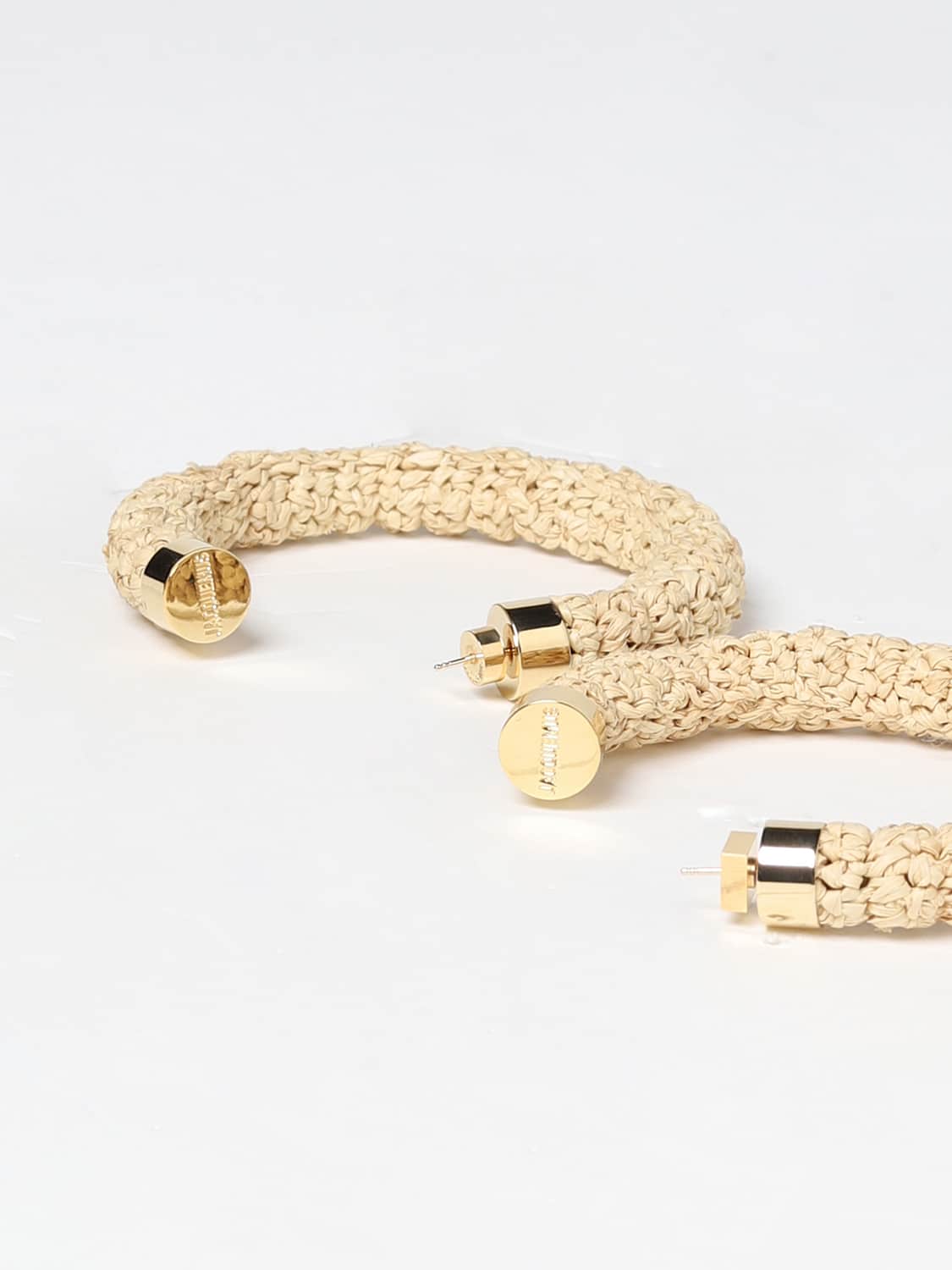 JACQUEMUS GIOIELLO: Orecchini Les Creoles Jacquemus in rafia, Beige - Img 2