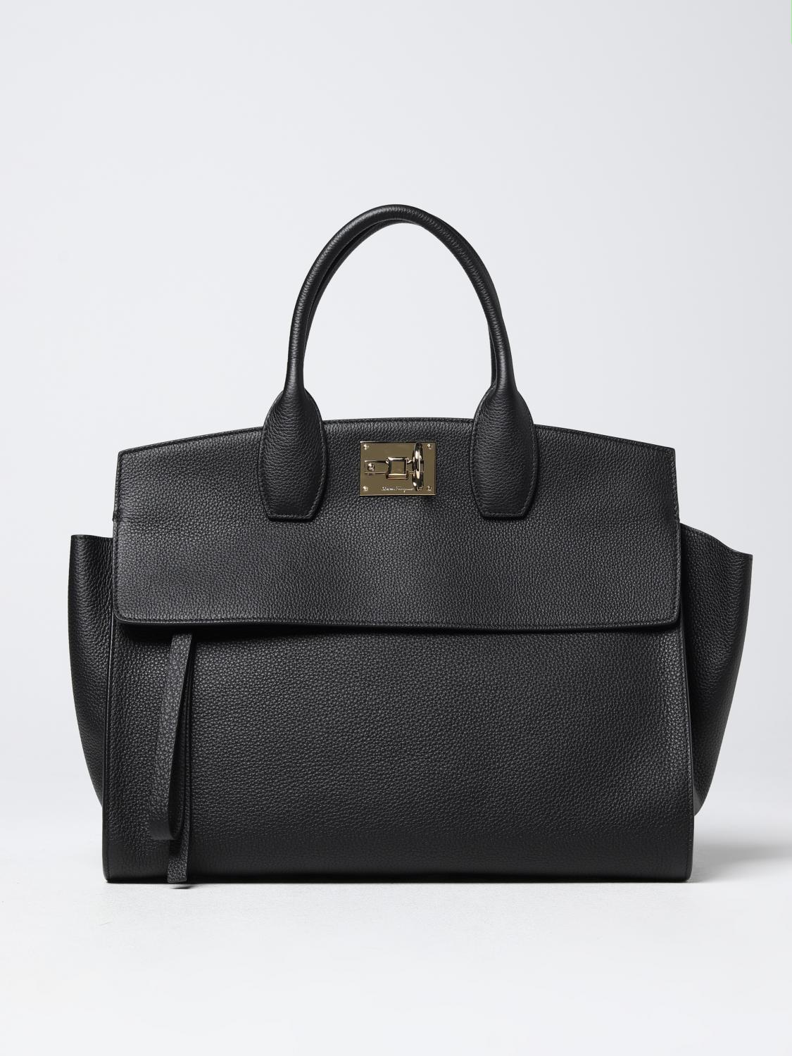 Salvatore Ferragamo｜TOTEBAGS (211772 752737) Ferragamo Studio soft bag (L) - Women | Ferragamo