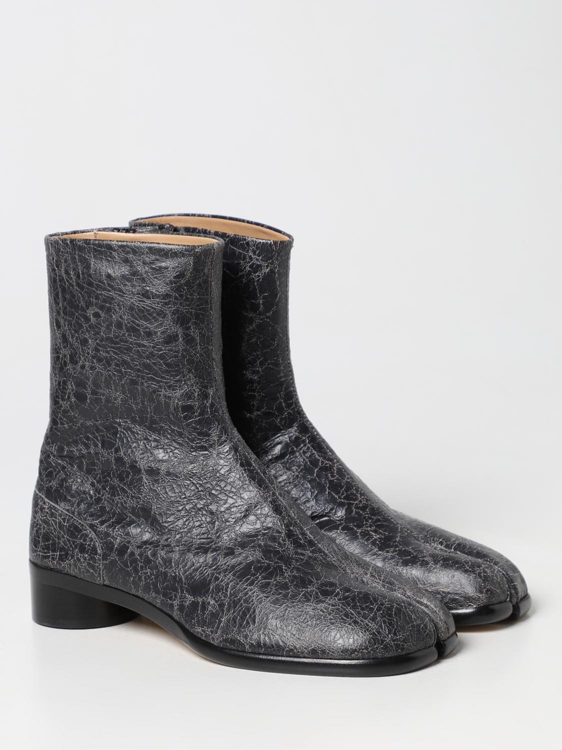 maison-margiela-shoes-men-beige-maison-margiela-boot