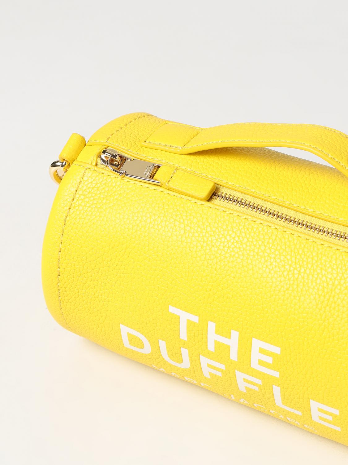 MARC JACOBS BORSA A SPALLA: Borsa The Duffle Marc Jacobs in pelle a grana, Giallo - Img 3