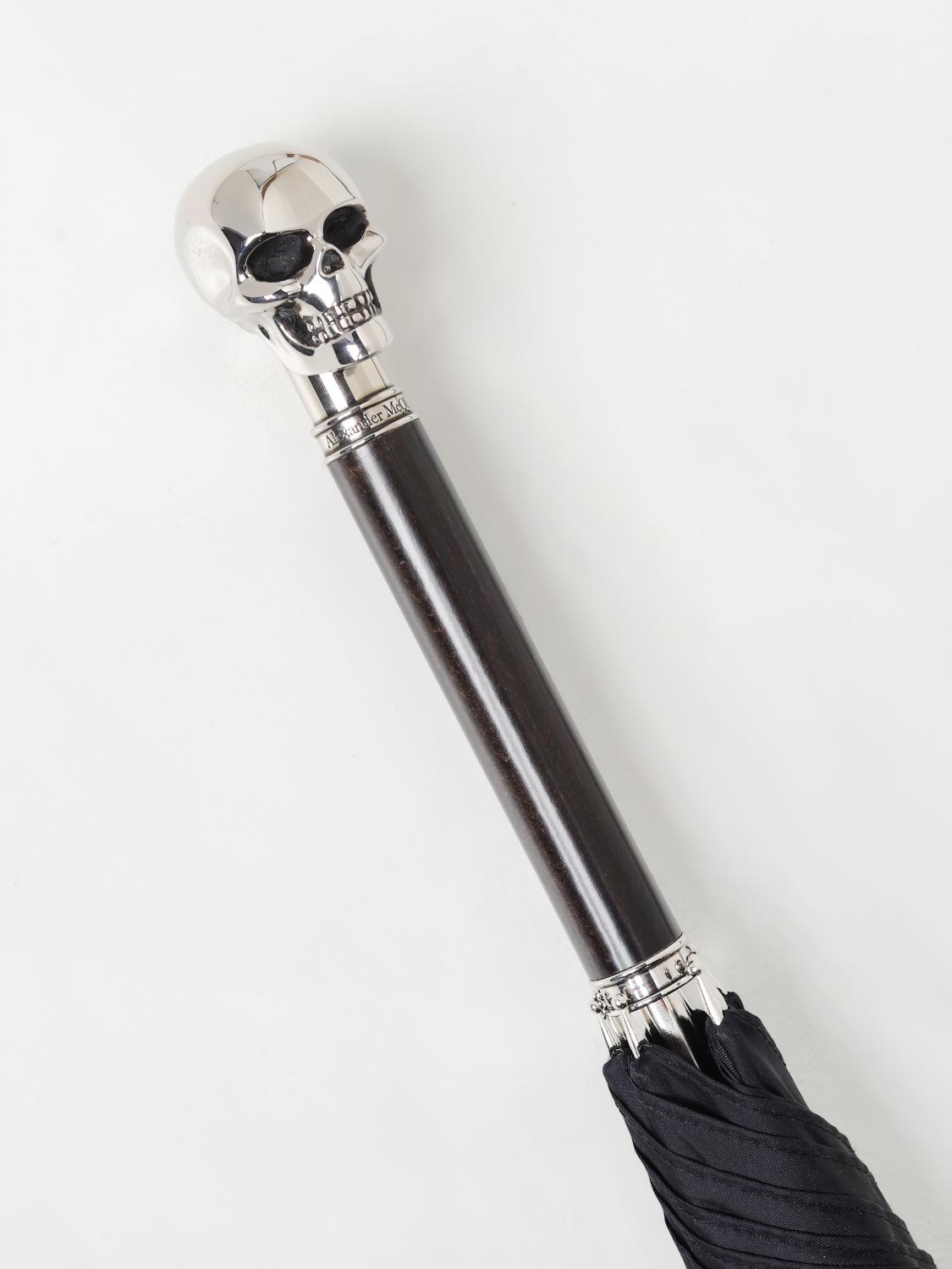 MCQUEEN UMBRELLA: McQueen Skull nylon umbrella, Black - Img 3