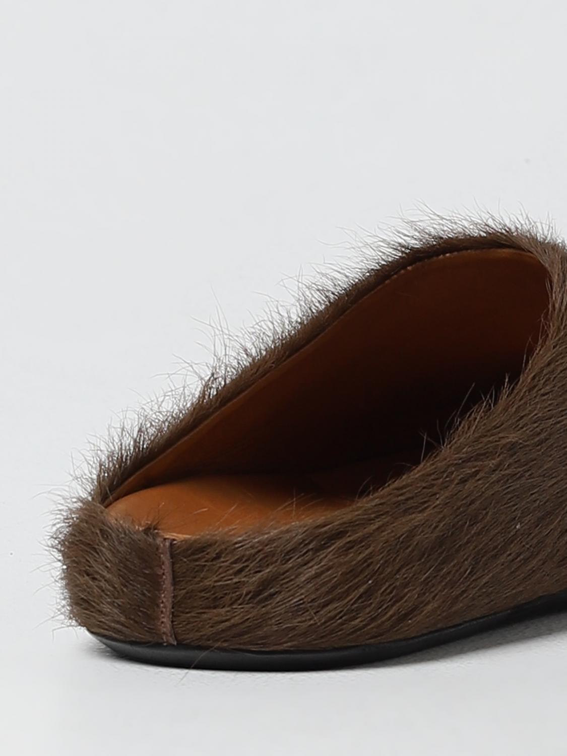 MARNI SCARPE: Sabot Marni in pelliccia, Marrone - Img 3
