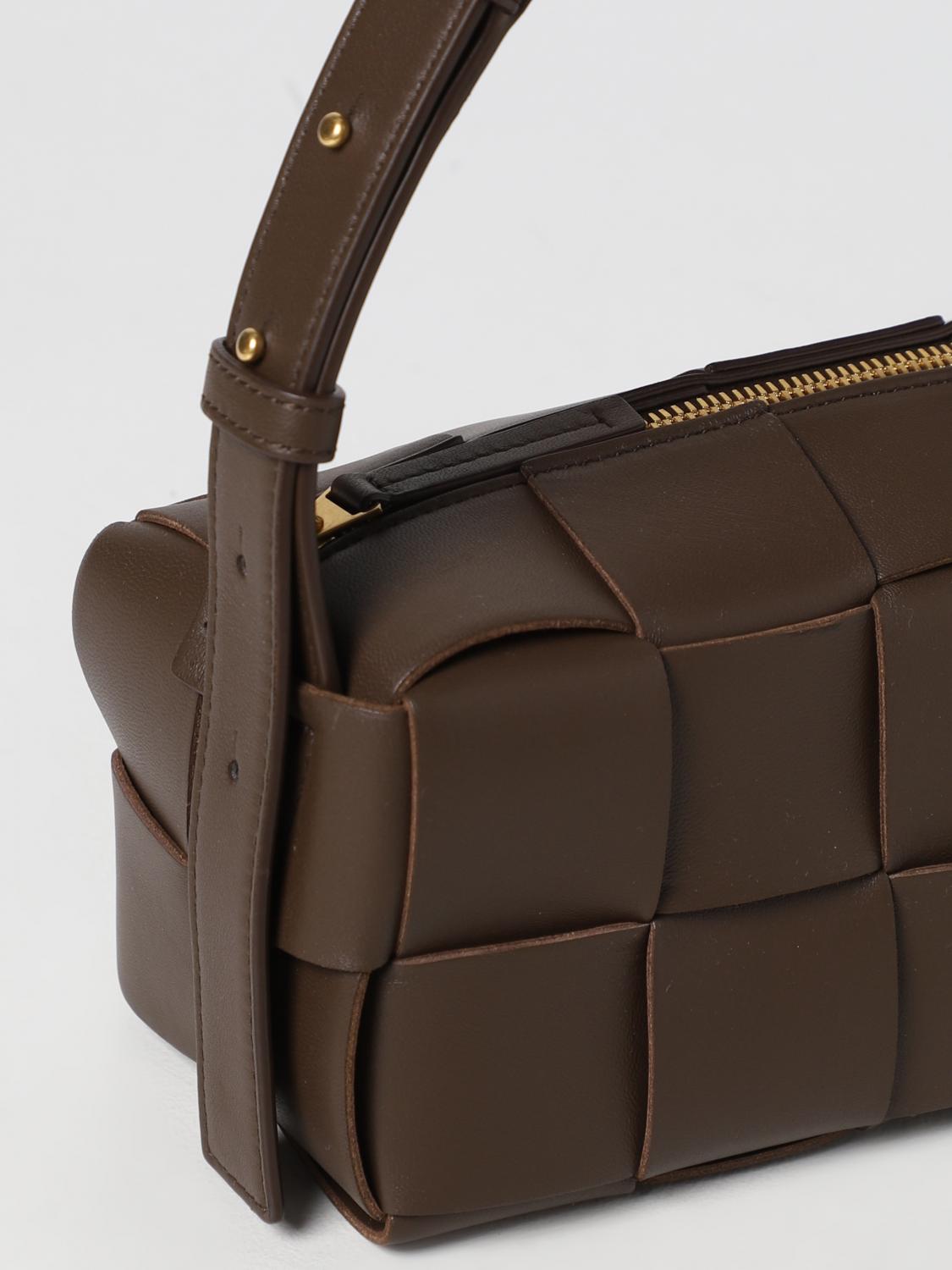 BOTTEGA VENETA BORSA A SPALLA: Borsa Brick Cassette Bottega Veneta in pelle intrecciata, Marrone - Img 3