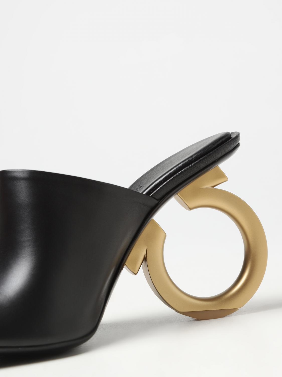 Ferragamo Astro leather mules - Black | 761922 01F952 | GIGLIO.COM