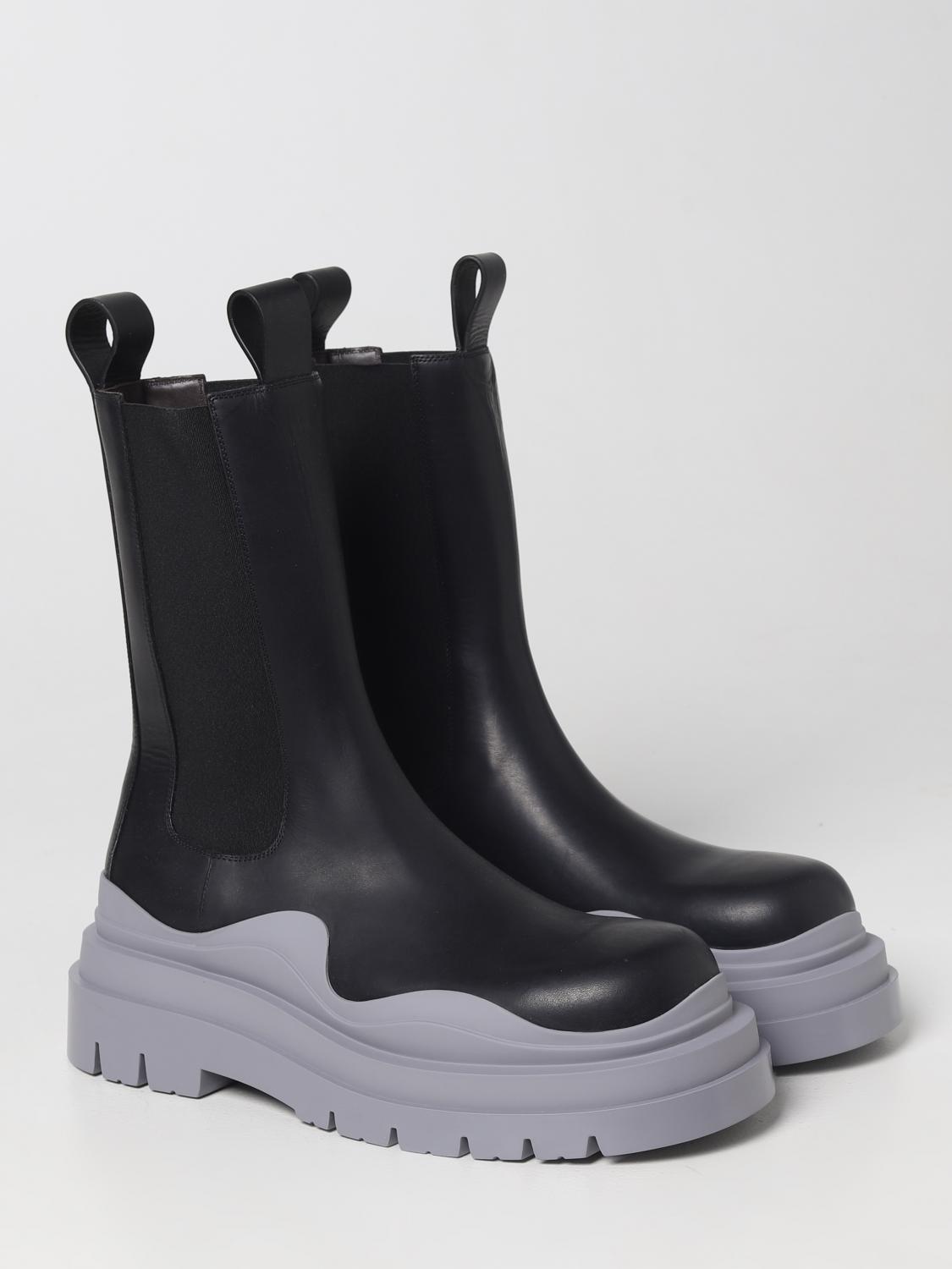 BOTTEGA VENETA BOOT: Bottega Veneta Tire leather and fabric ankle boots, Black - Img 2