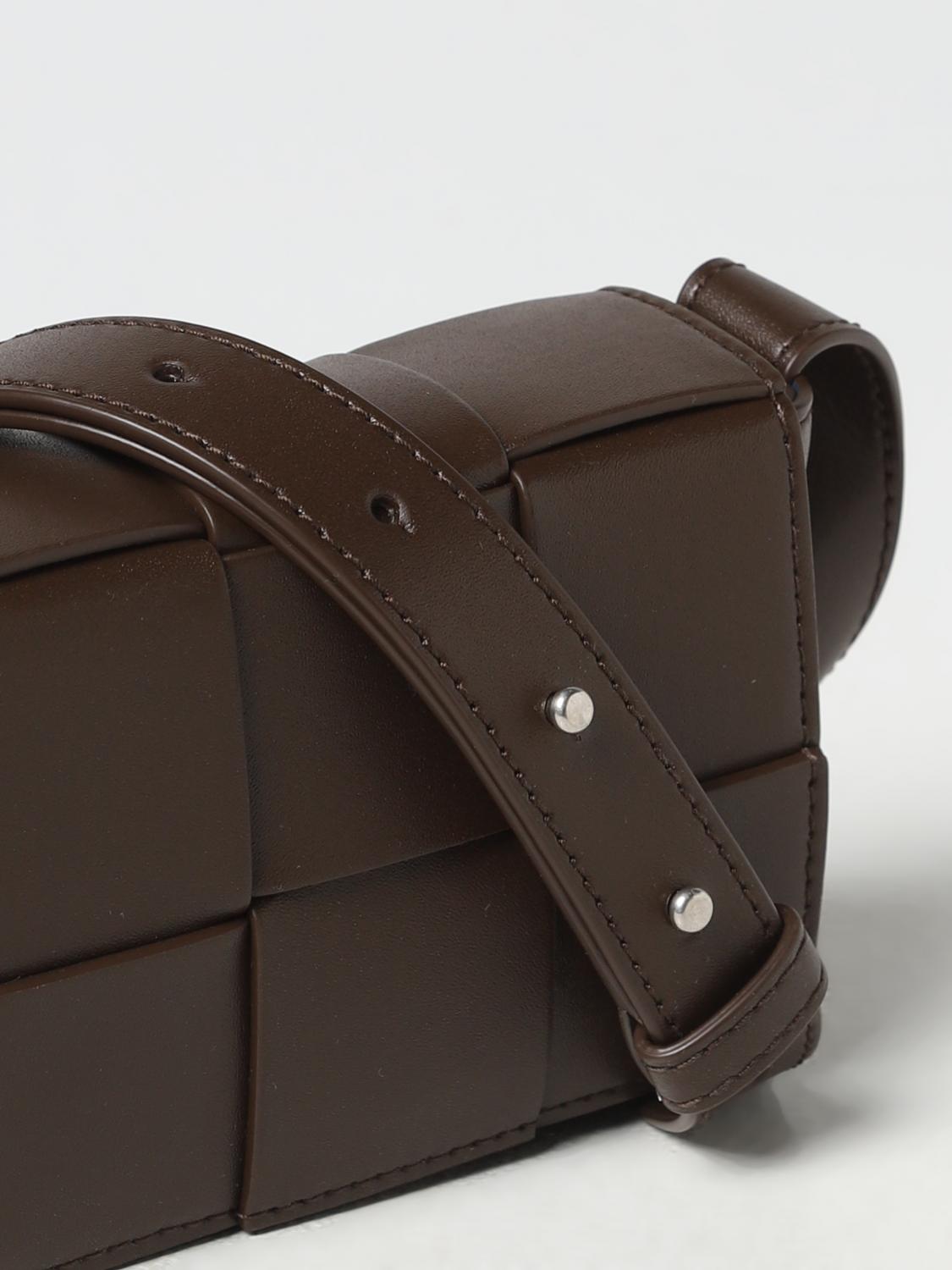 Bottega Veneta Mini Cassette bag in woven leather - Brown