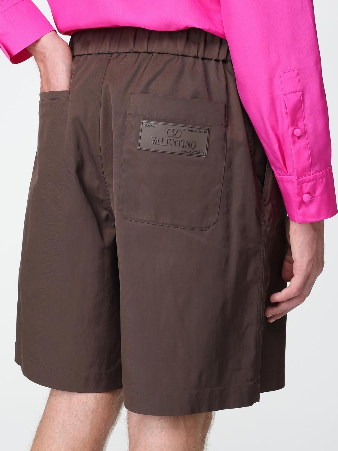 VALENTINO SHORTS: Valentino Bermuda shorts in nylon with logo label, Brown - Img 5