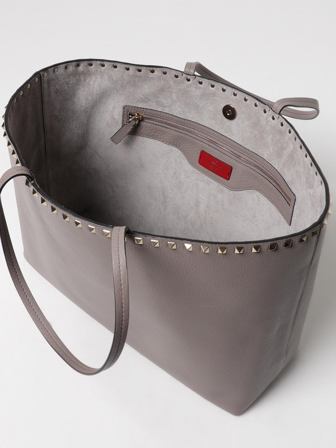 VALENTINO GARAVANI BORSA TOTE: Borsa Rockstud Valentino Garavani in pelle a grana, Tortora - Img 4