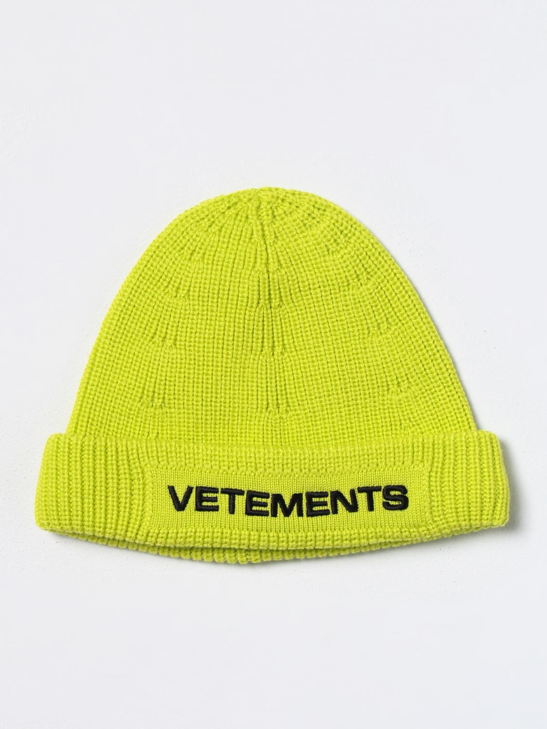 Giglio Cappello Vetements in lana Merino con logo ricamato