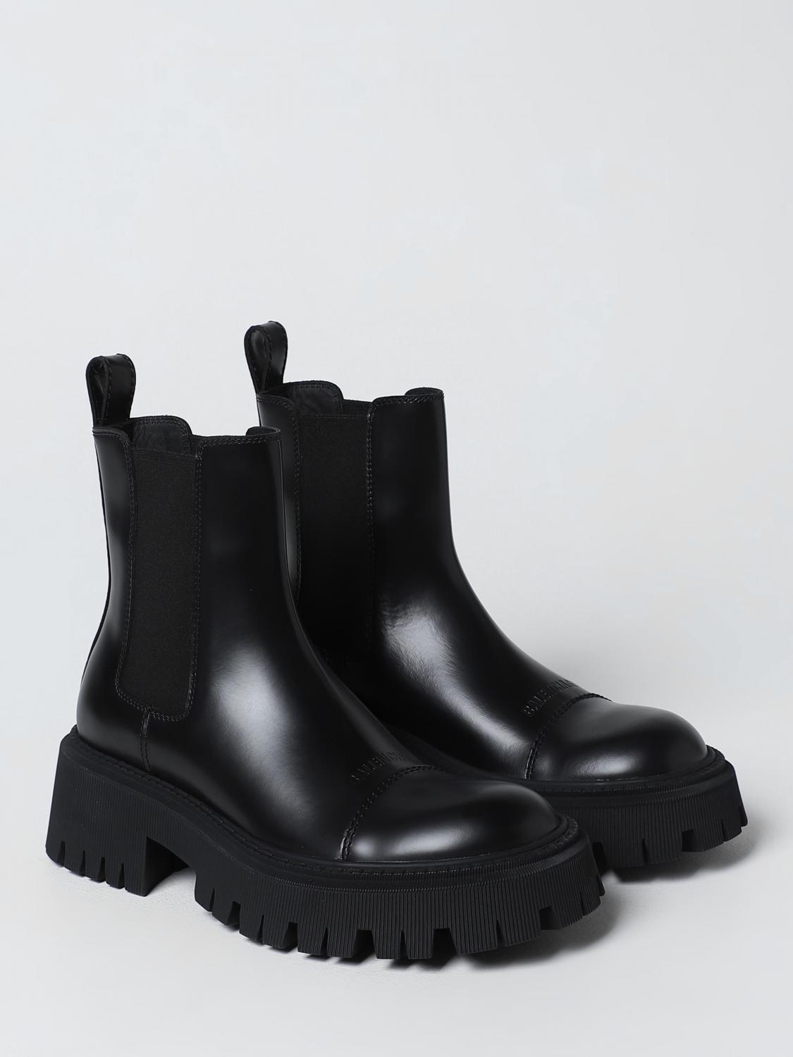 Balenciaga Tractor ankle boots in leather - Black | 641399WA8E9
