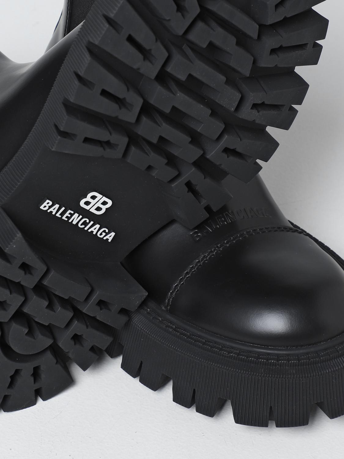 Balenciaga Tractor ankle boots in leather - Black | 641399WA8E9