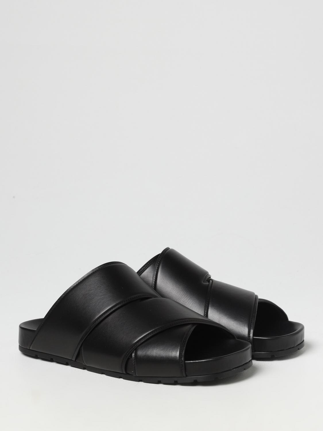 靴 BOTTEGA VENETA BRIDGE SANDAL Bottega Veneta Bridge sandals in leather - Black | 754187VBSL0