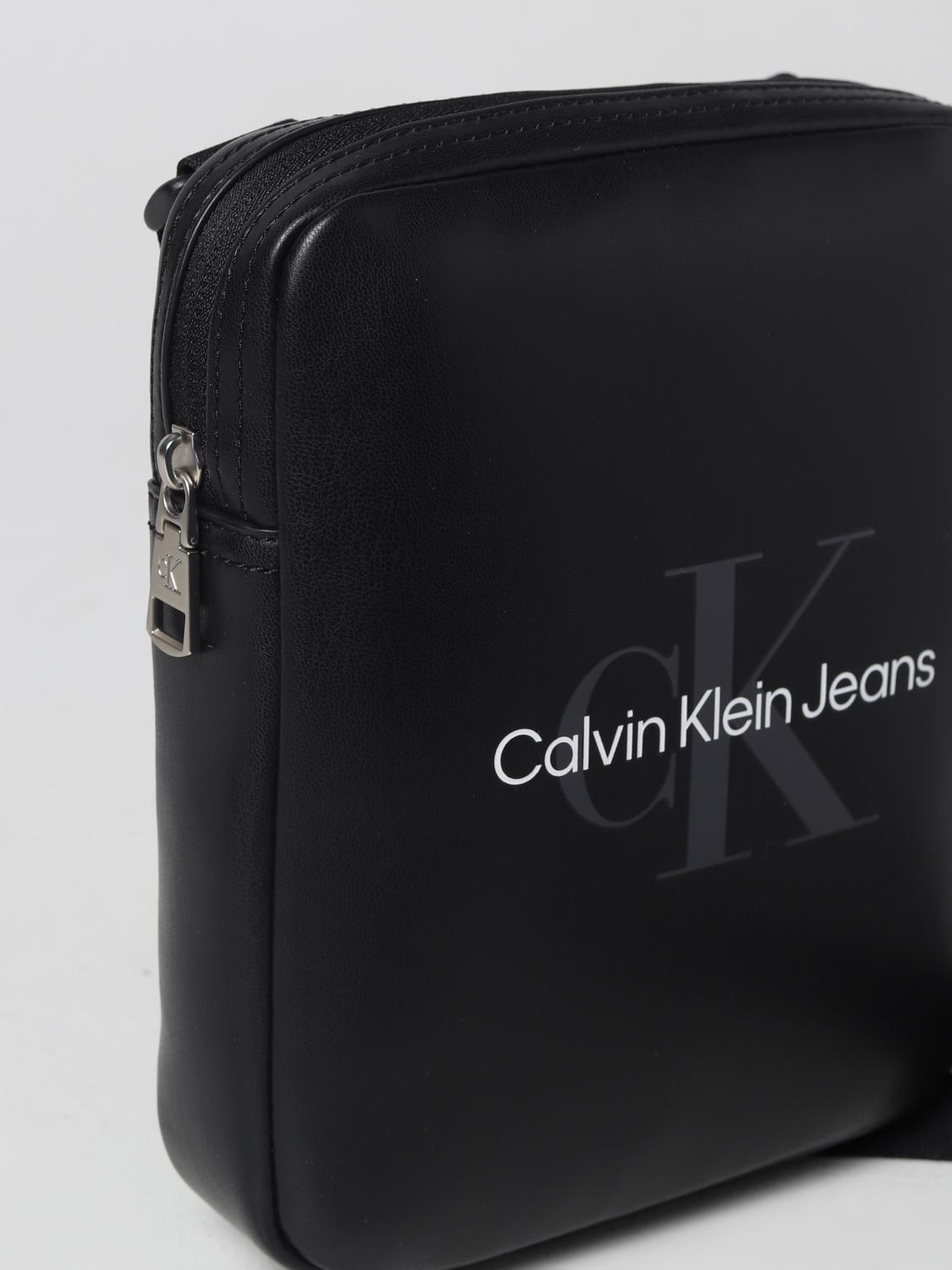 激安 店 Calvin Klein Jeansショルダーバッグ