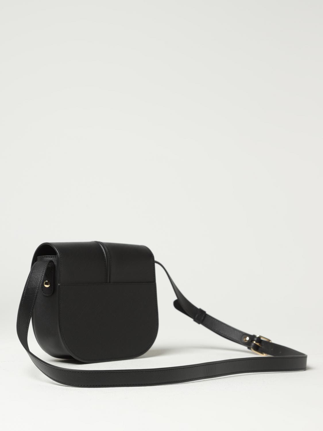 A.P.C. BORSA MINI: Borsa Betty A.P.C. in pelle saffiano con logo, Nero - Img 2