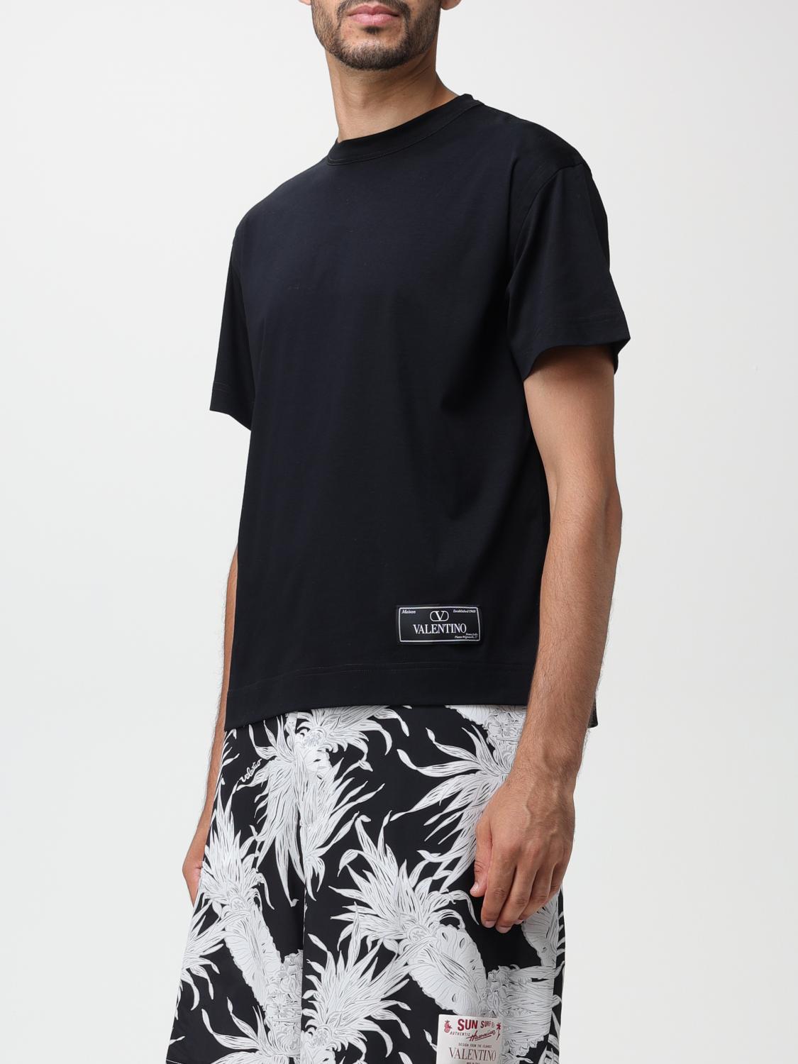 大好評 VALENTINO ブラック Tシャツ ロゴ入り 【公式通販】
