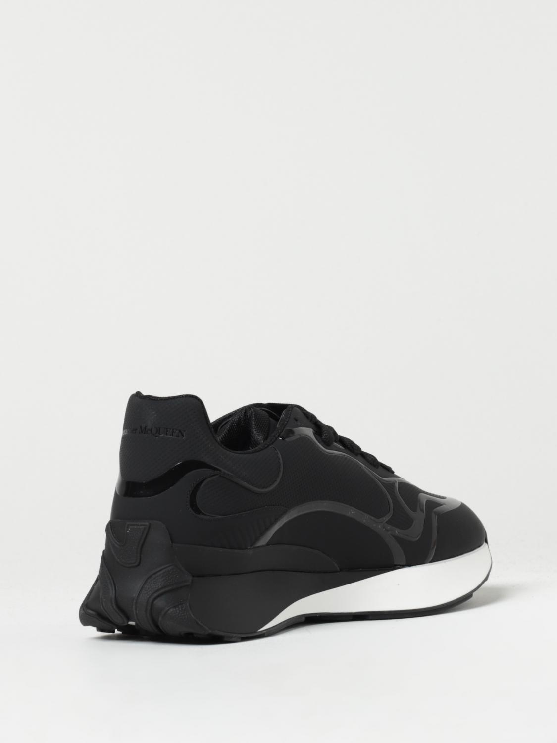 MCQUEEN SNEAKERS: McQueen Sprint Runner sneakers in rubberized leather, Black - Img 3