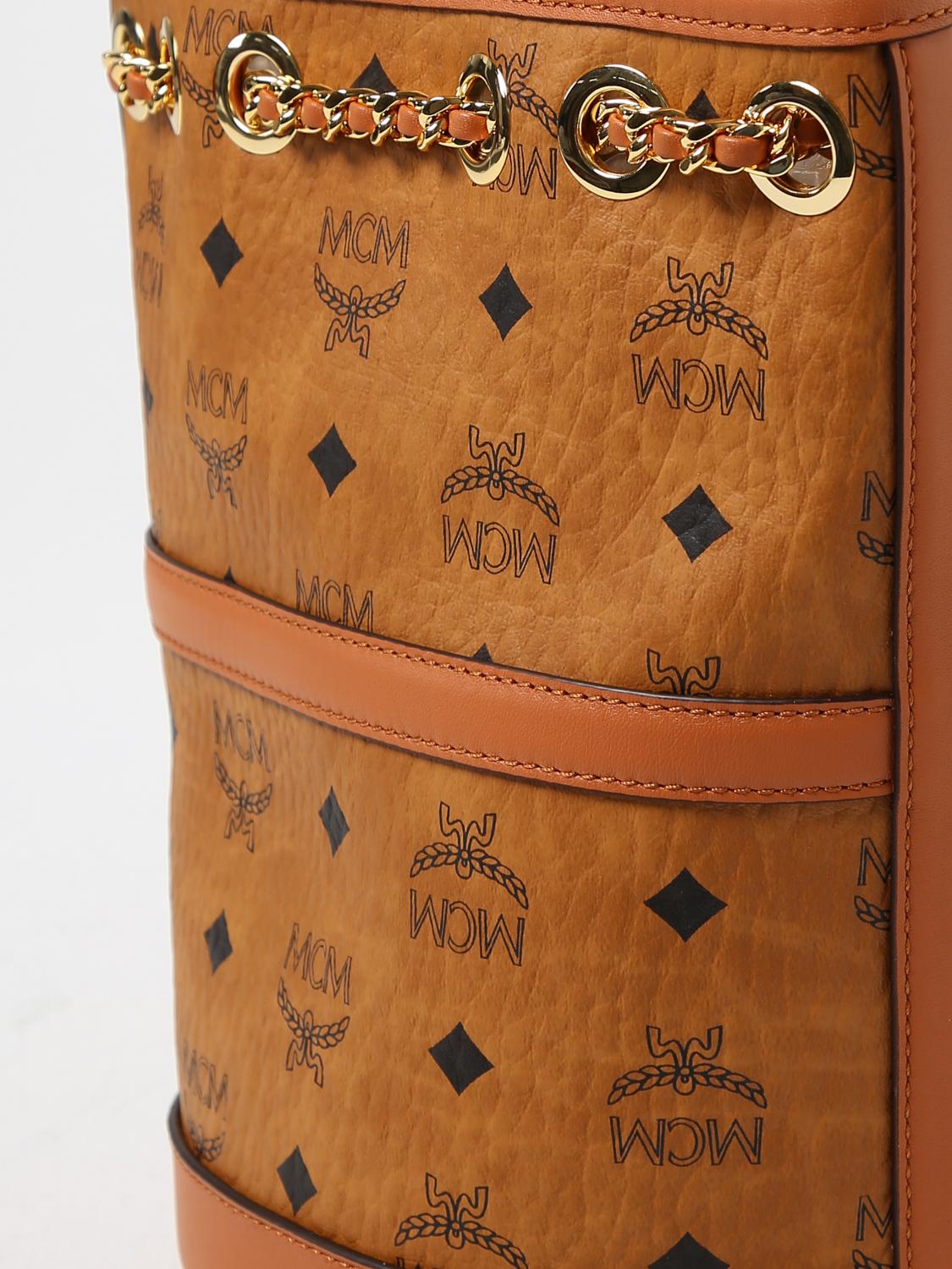 バックパック・リュック MCM Woman Backpack Camel MWKDATA01 CO Mcm Outlet: Shoulder bag woman - Camel | Mcm backpack