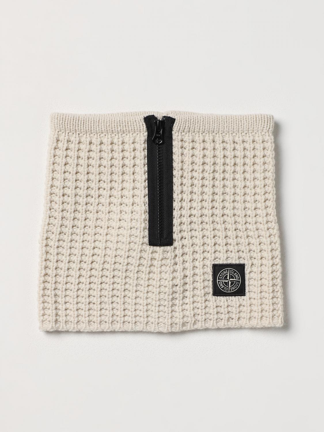 STONE ISLAND SCIARPA: Scaldacollo Stone Island in maglia di lana con logo, Bianco - Img 1