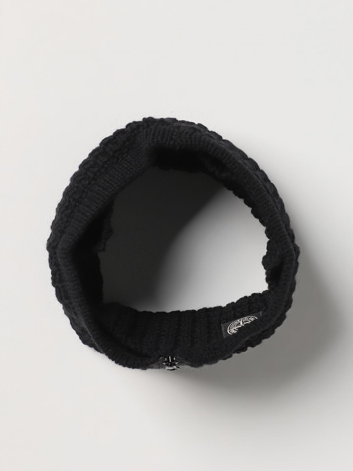 STONE ISLAND SCIARPA: Scaldacollo Stone Island in maglia di lana con logo, Nero - Img 2