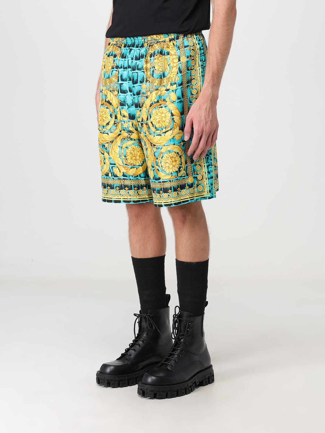 VERSACE SHORTS: Versace silk shorts with Baroccodile print, Green - Img 4