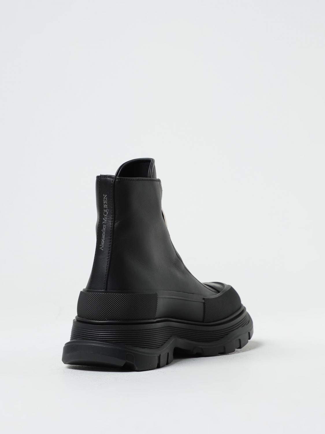 ALEXANDER MCQUEEN FLAT ANKLE BOOTS: Alexander McQueen Zip Tread Slick leather ankle boots, Black - Img 3