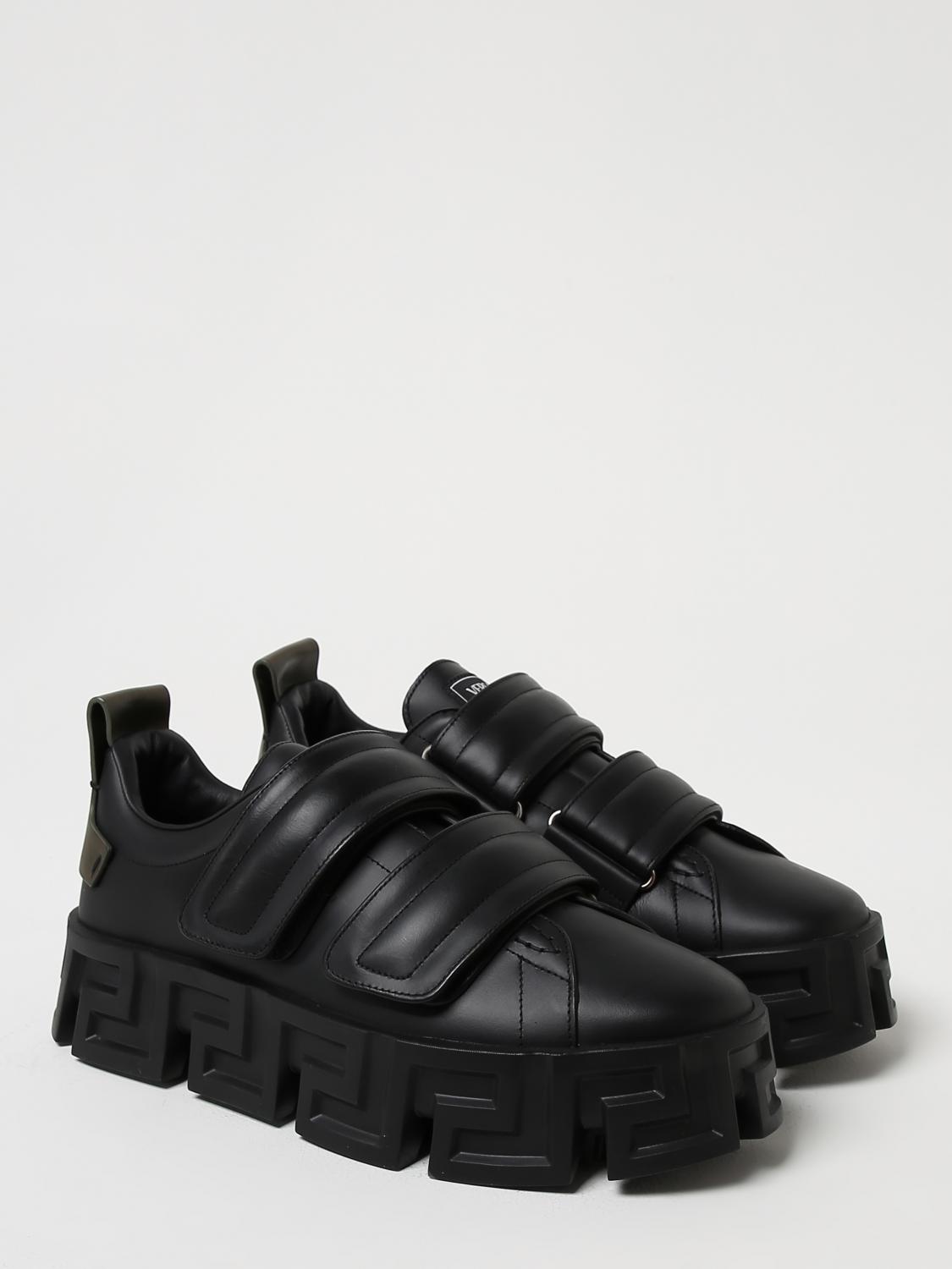 VERSACE SNEAKERS: Versace Greca Labyrinth sneakers in leather, Black - Img 2