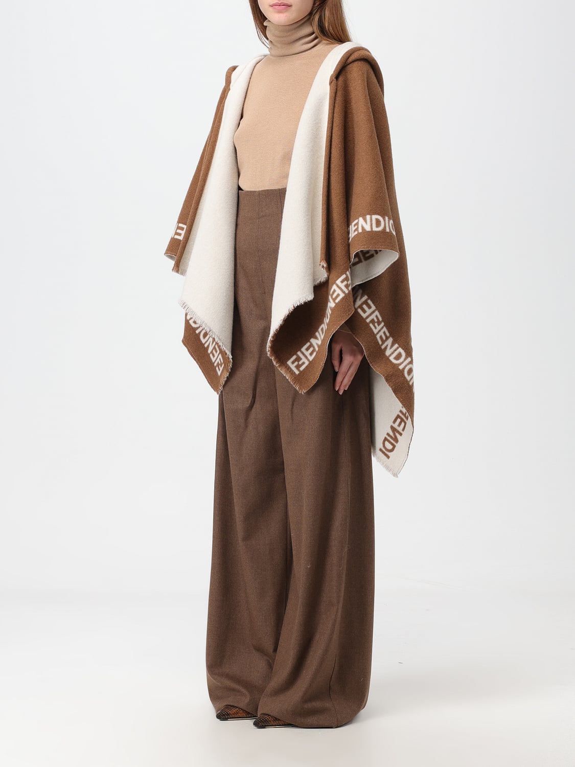Fendi コート レディース - ブラウン | FXX786AQCN | GIGLIO.COM