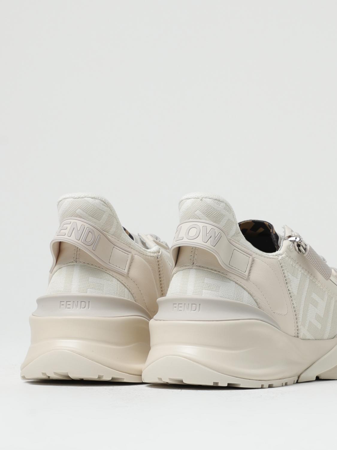 メンズ　ホワイトスニーカー　FENDI メンズ向けデザイナース ホワイト スニーカー | FENDI JP