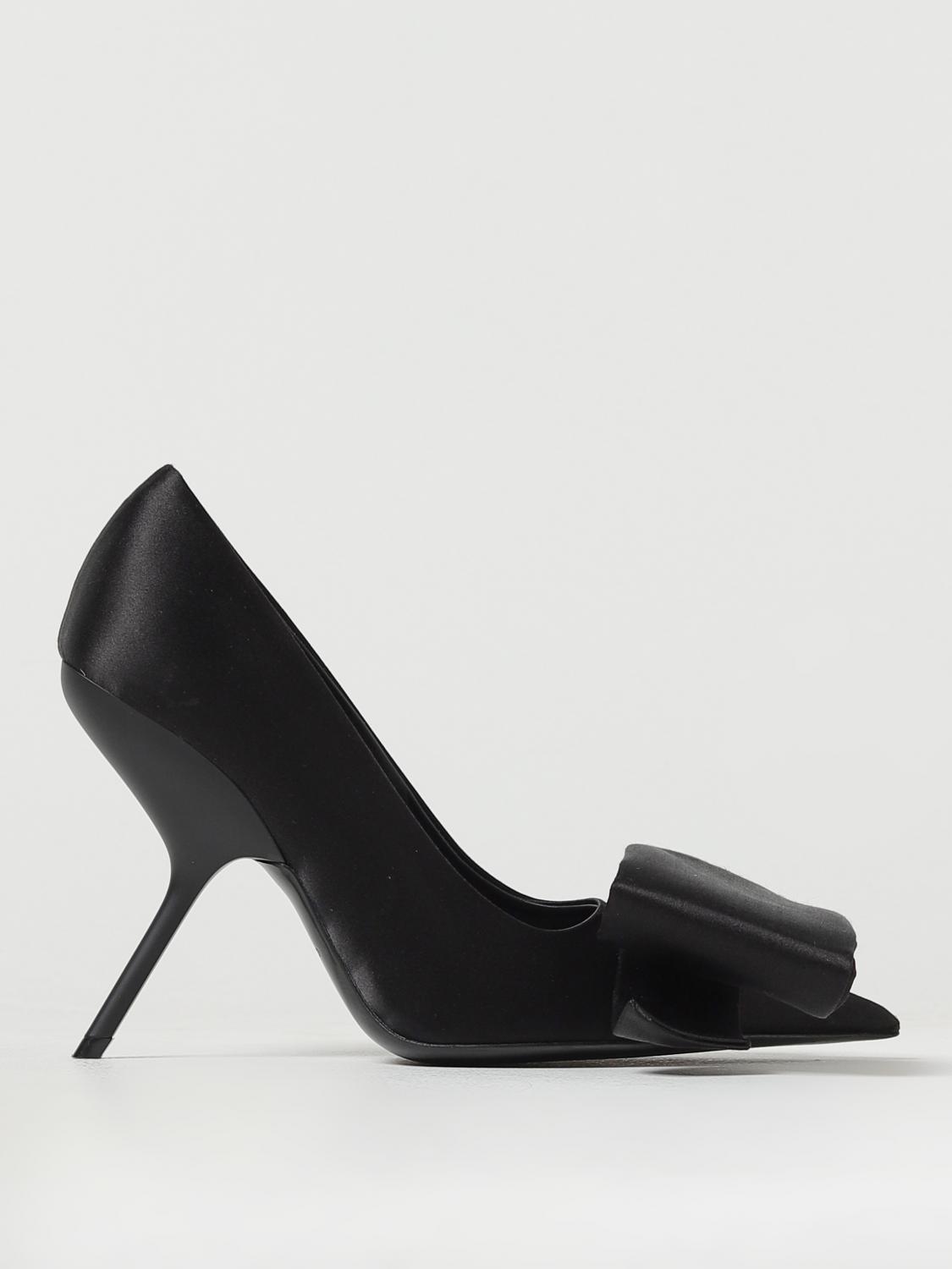 FERRAGAMO: Erika pumps in satin with asymmetric bow - Black