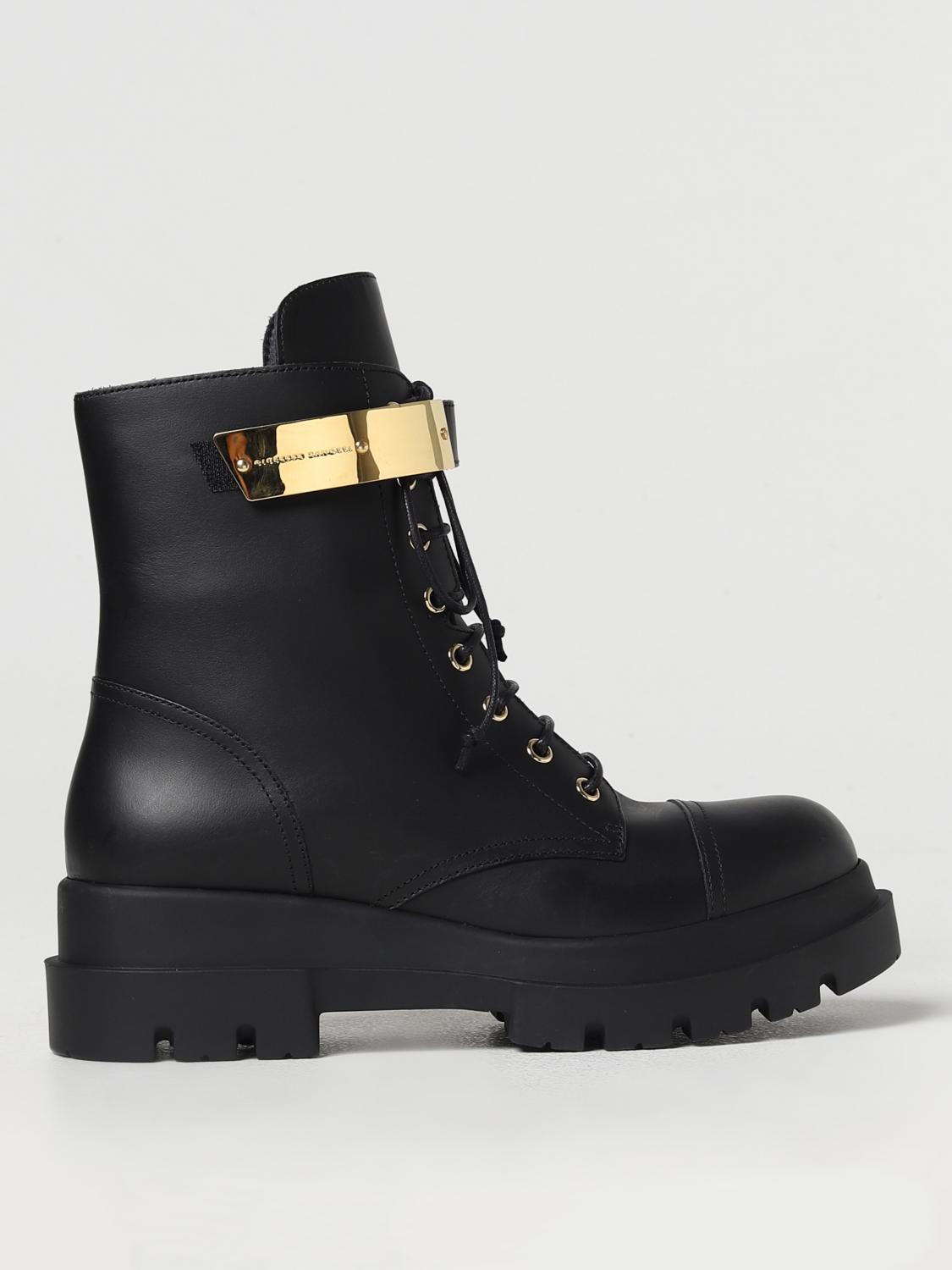 Giuseppe Zanotti Flat ankle boots woman - Black | I270024  display picture 1