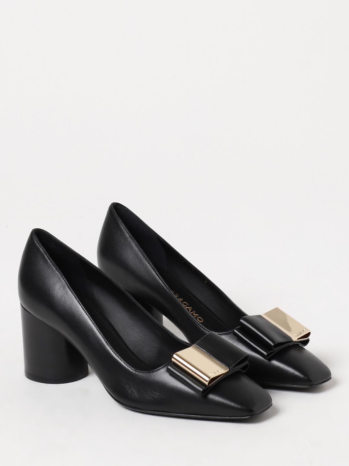 Ferragamo ブラック ハイヒール 6 Ferragamo Lena pumps in nappa with bow - Black | 01F619 763168