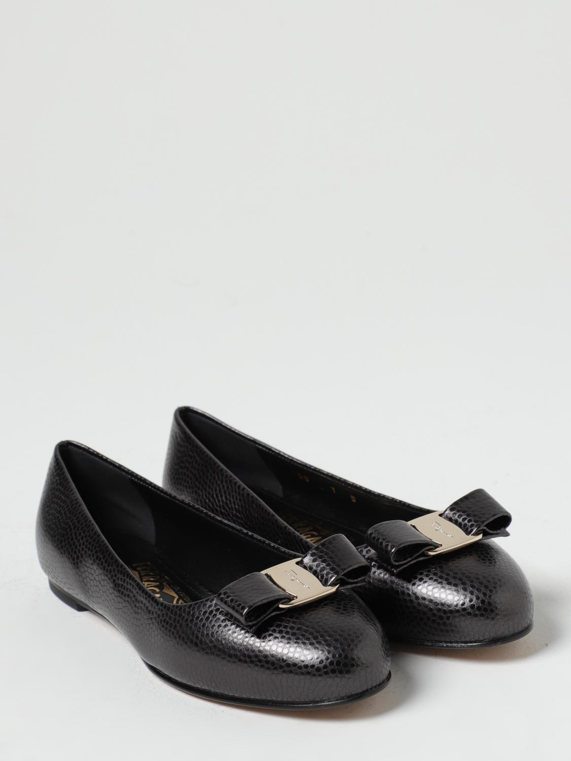 FERRAGAMO ブラック フラットシューズ Amazon | [サルヴァトーレ フェラガモ] 靴 レディース リボン