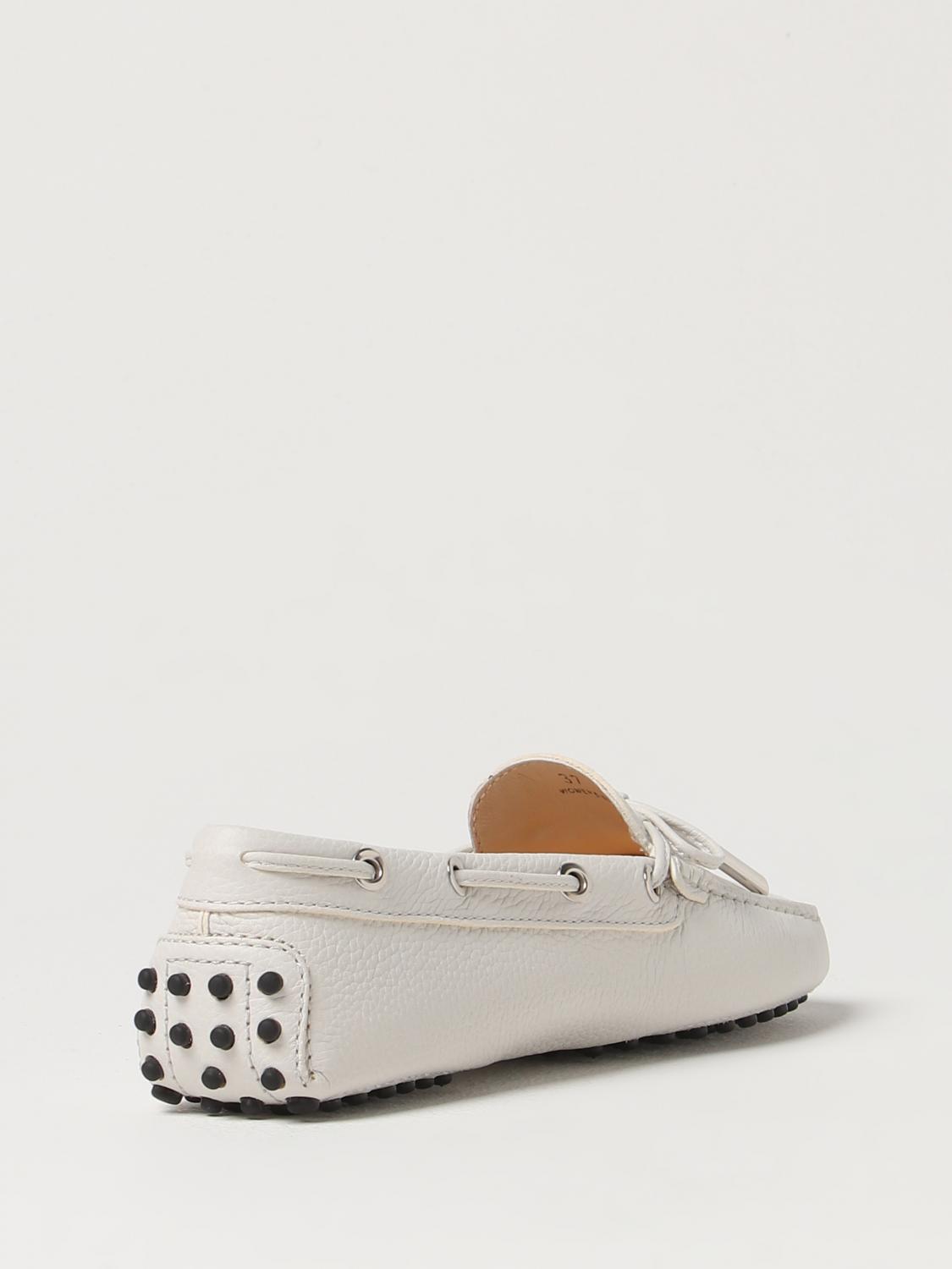 Tod's moccasins in grained leather - White | XXW0FW050305J1