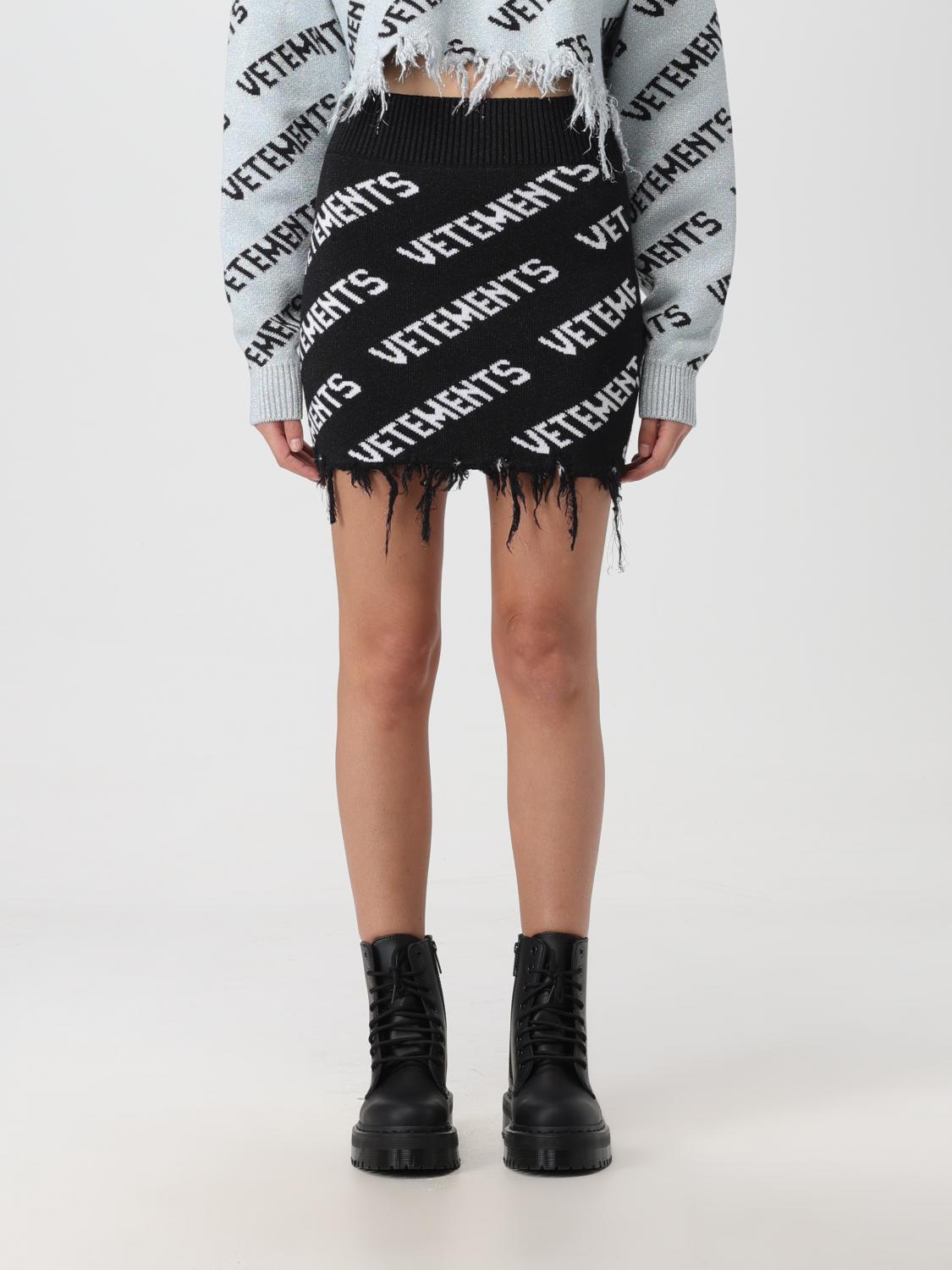 スカート VETEMENTS Woman Skirt Black UE54KN200B BLACK WHITE Vetements Outlet: Skirt woman - Black | Vetements skirt