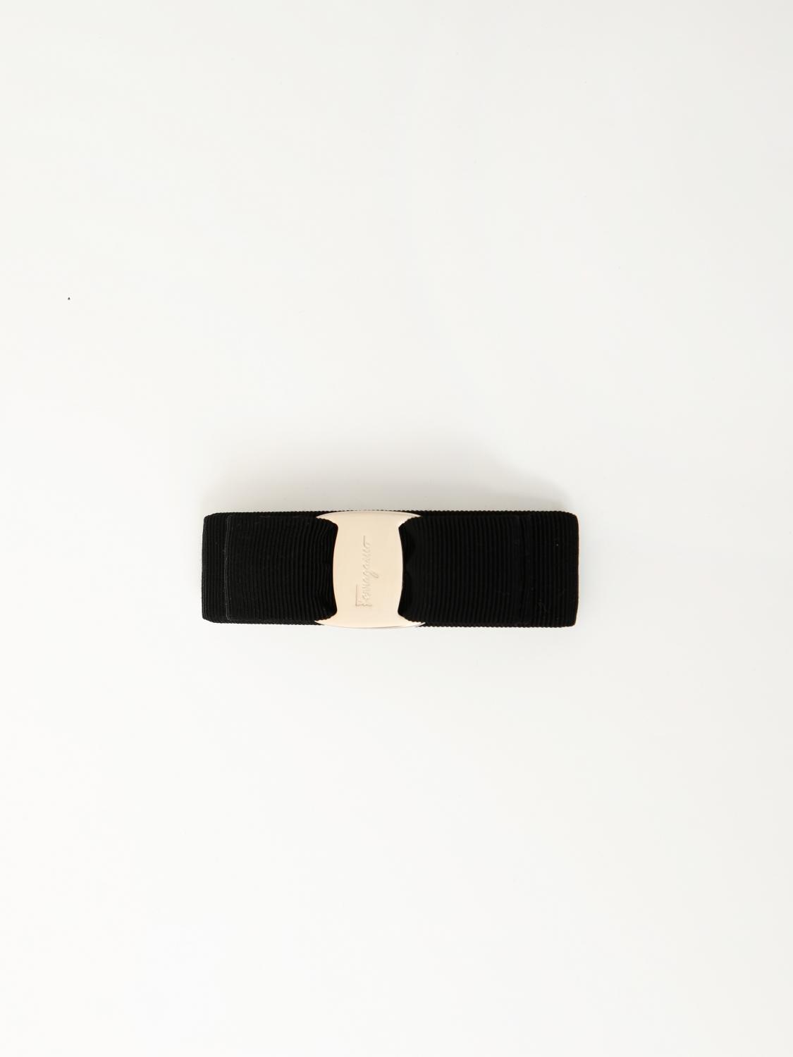 Ferragamo Vara hair clip in ribbed fabric - Black | 342019 495450