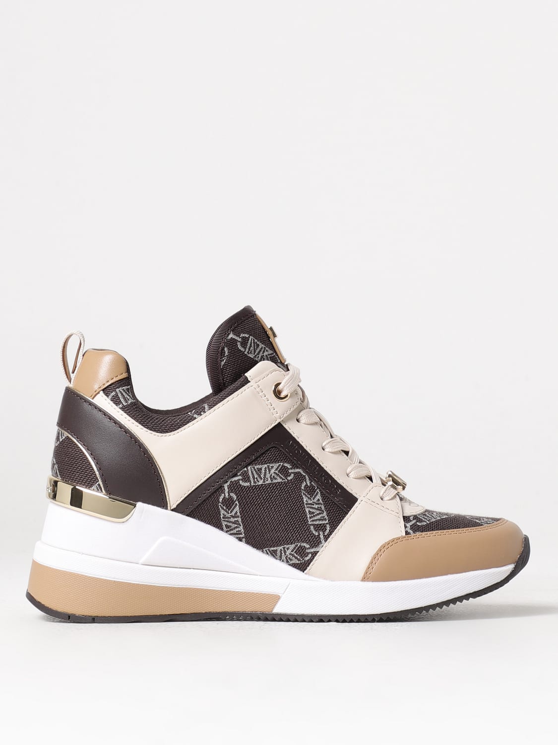 MICHAEL KORS SCARPE CON ZEPPA: Sneakers Georgie Michael Kors in pelle e tessuto con monogram jacquard, Marrone - Img 1