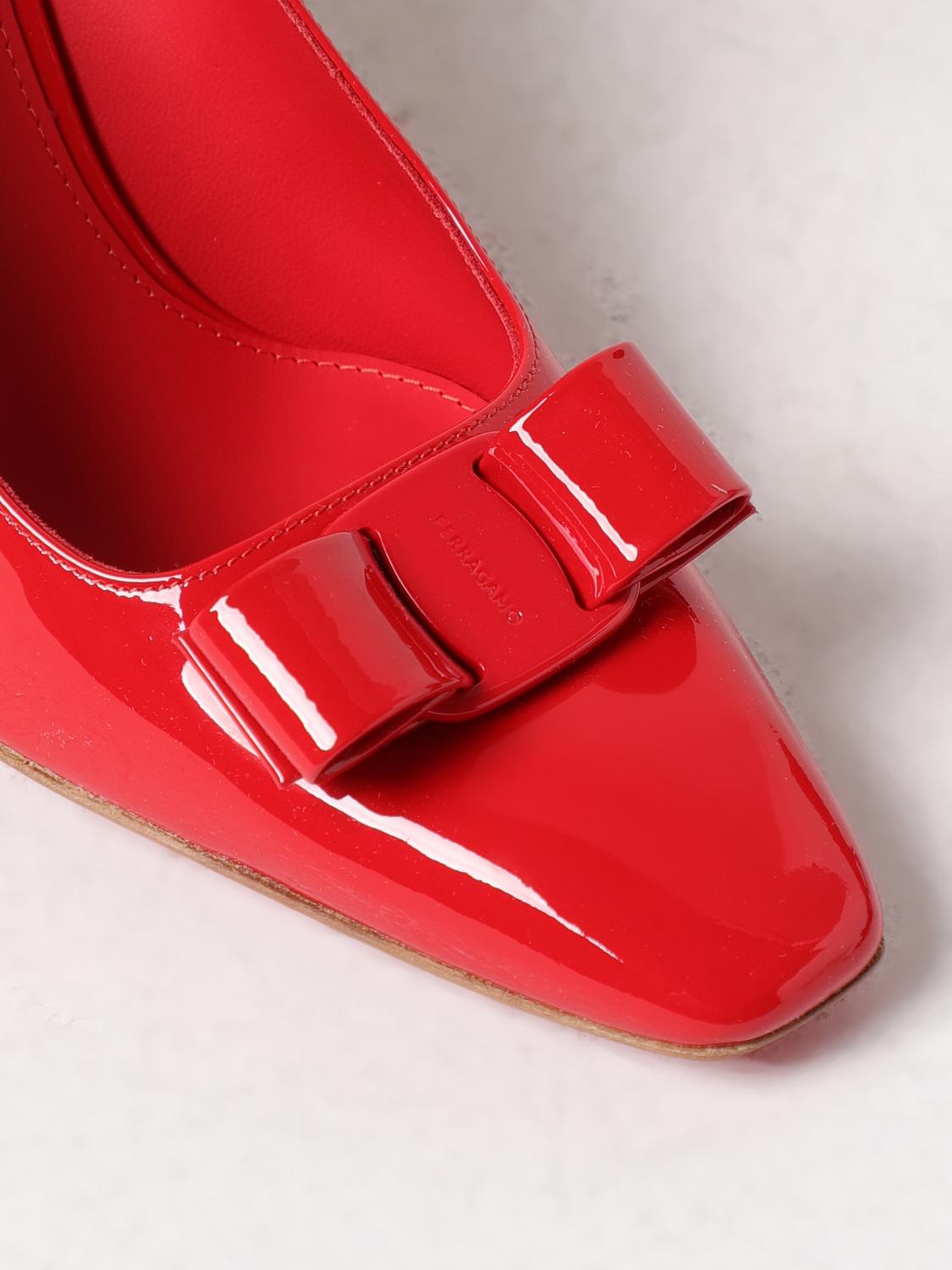 シューズ・サンダルその他 FERRAGAMO Woman Pumps Red 763795 005 Ferragamo Strappy Pumps | Red | FARFETCH