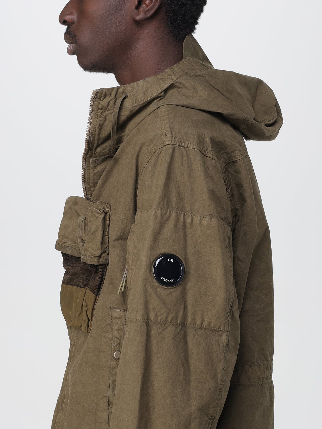 C.P. Company コート メンズ - ブラウン | 15CMOW150A006237M | GIGLIO.COM