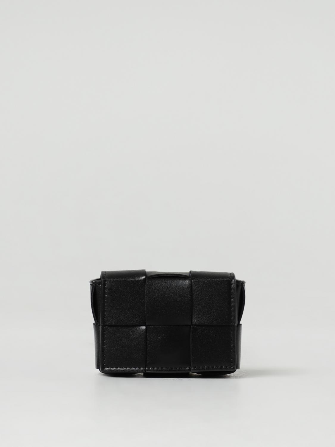 Bottega Veneta AirPods case in woven leather - Black | 765784VBWD3