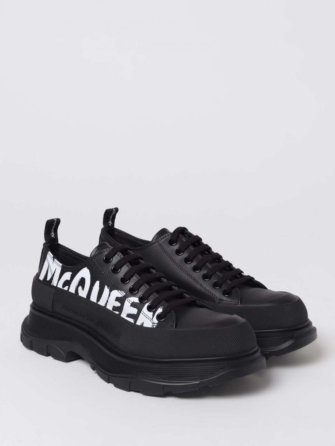MCQUEEN SNEAKERS: McQueen Tread Slick Graffiti sneakers in nappa leather, Black - Img 2
