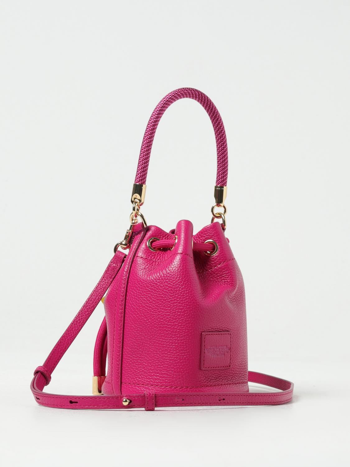 Marc Jacobs The Mini Bucket Bag in grained leather - Pink