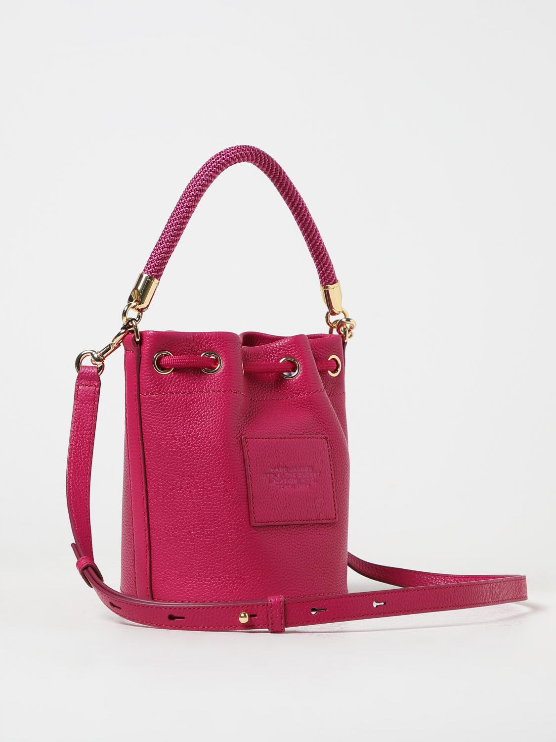 MARC JACOBS BORSA MINI: Borsa The Bucket Bag Marc Jacobs in pelle a grana, Fuxia - Img 2