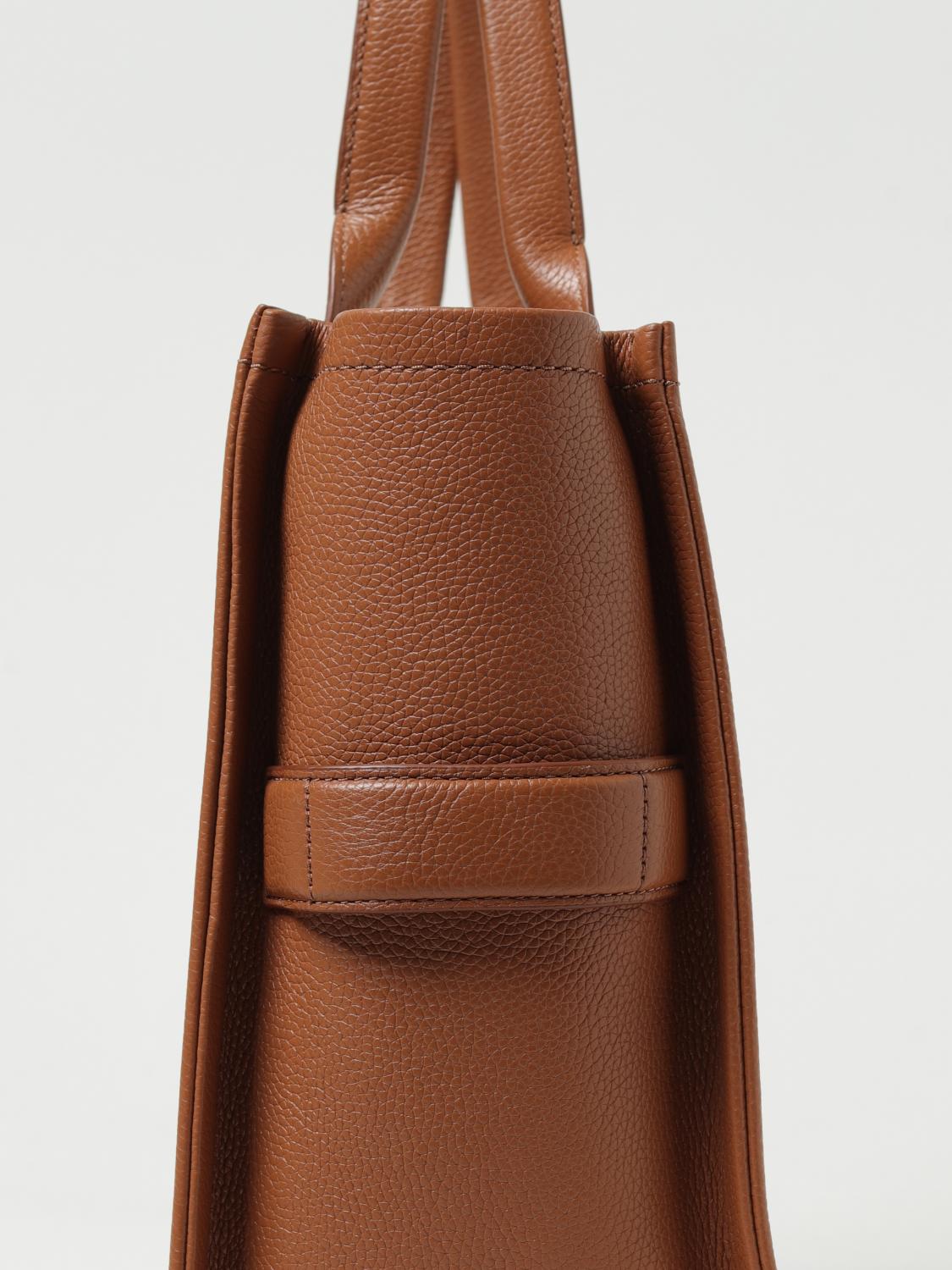 トートバッグ MARC JACOBS Woman Tote bags Brown H020L01FA21 212 The Leather Large Tote Bag | Marc Jacobs | Official Site