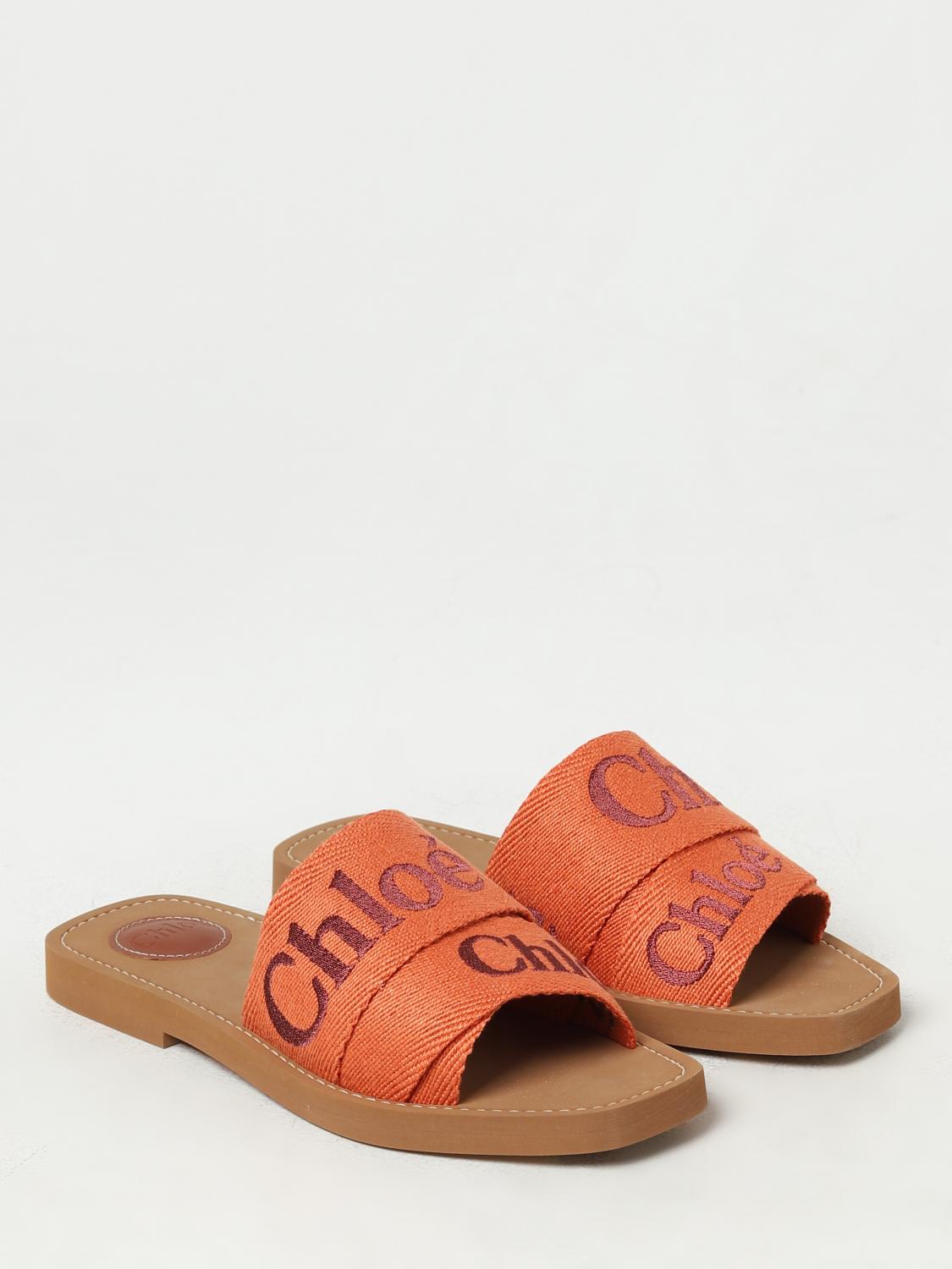 CHLOÉ SANDALEN MIT ABSATZ: Woody Chloé Sliders aus Canvas mit gesticktem Logo, Mandarin - Img 2