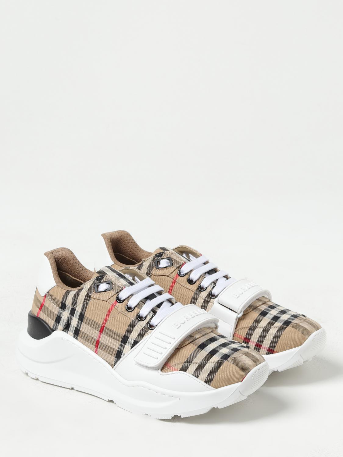 Burberry Outlet: New Regis sneakers in canvas with Vintage Check jacquard -  Beige | Burberry sneakers 8048577 online at GIGLIO.COM