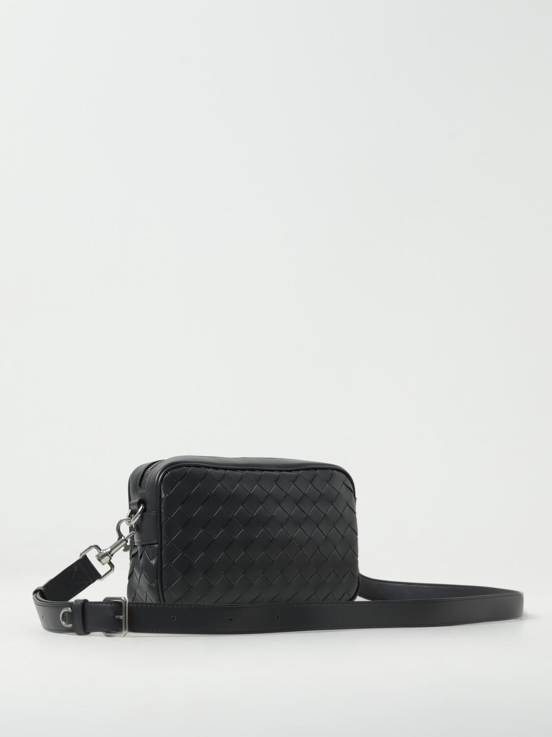 ショルダーバッグ BOTTEGA VENETA 755923.V2HLE Shoulder Bags Bottega Veneta Leather shoulder bag | Men's Bags | Vitkac