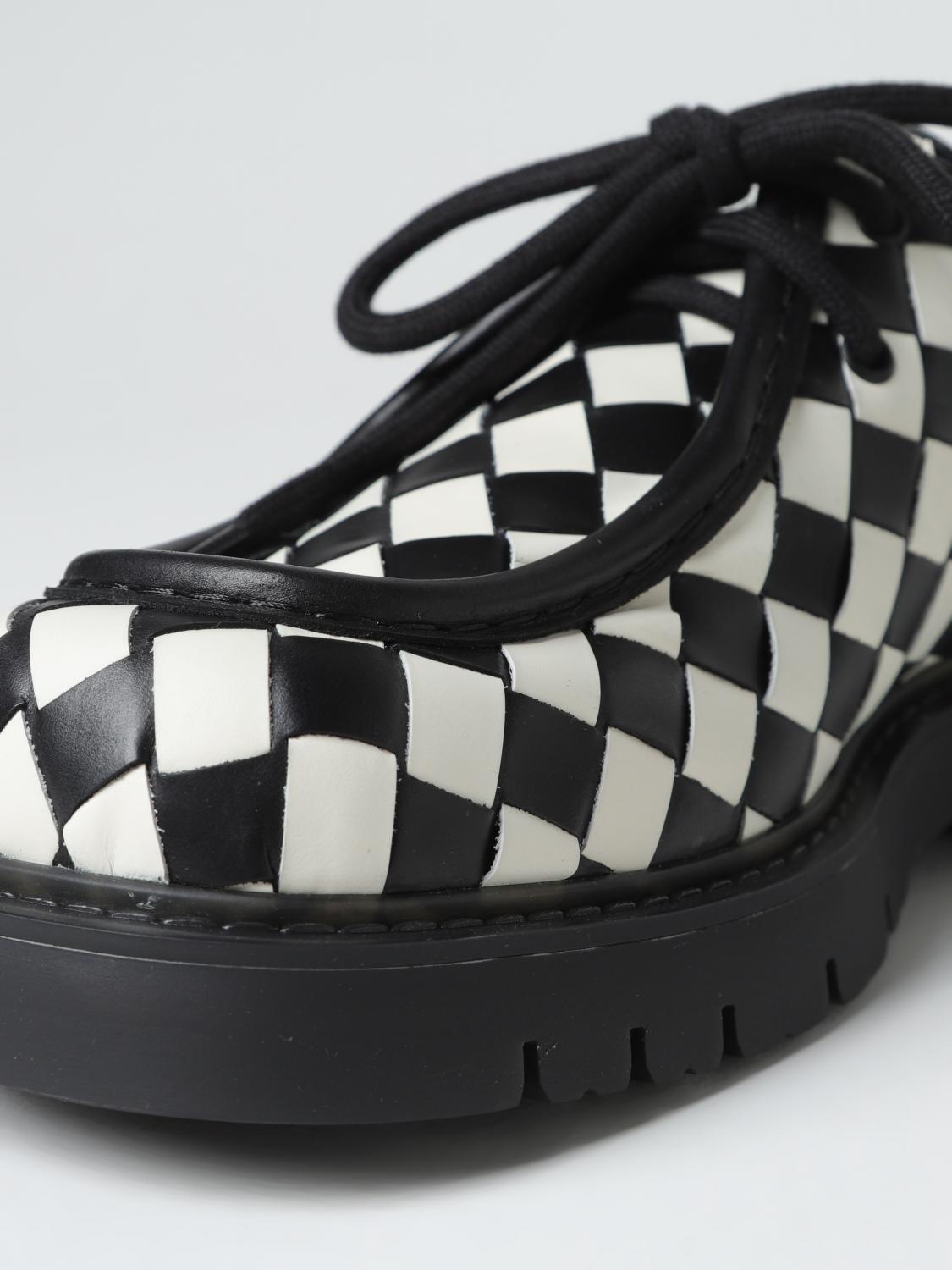 Bottega Veneta Oxford Haddock in woven leather - Black  display picture 3