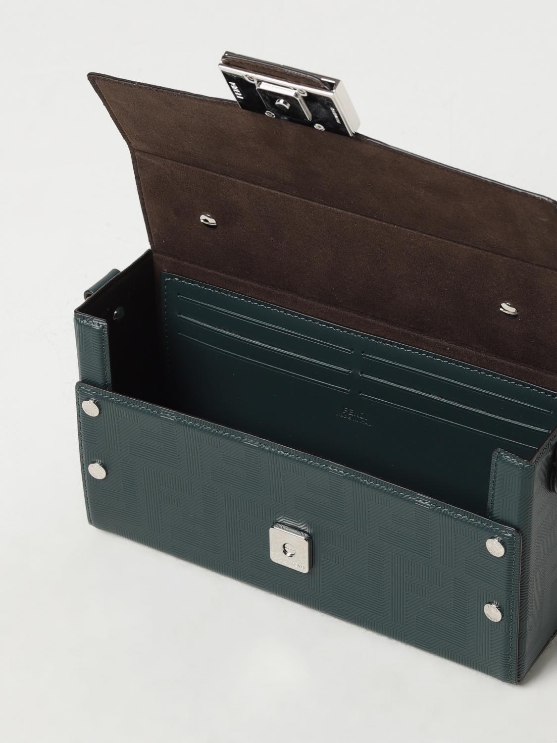 FENDI BORSA A TRACOLLA: Borsa Baguette Soft Trunk Fendi in pelle lavorata, Verde - Img 4