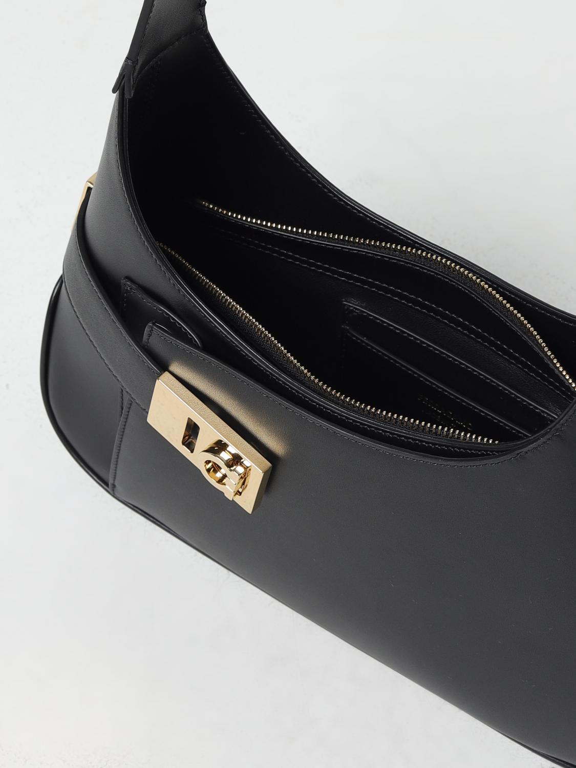 Ferragamo ショルダーバッグ レディース - ブラック | 216295 768597