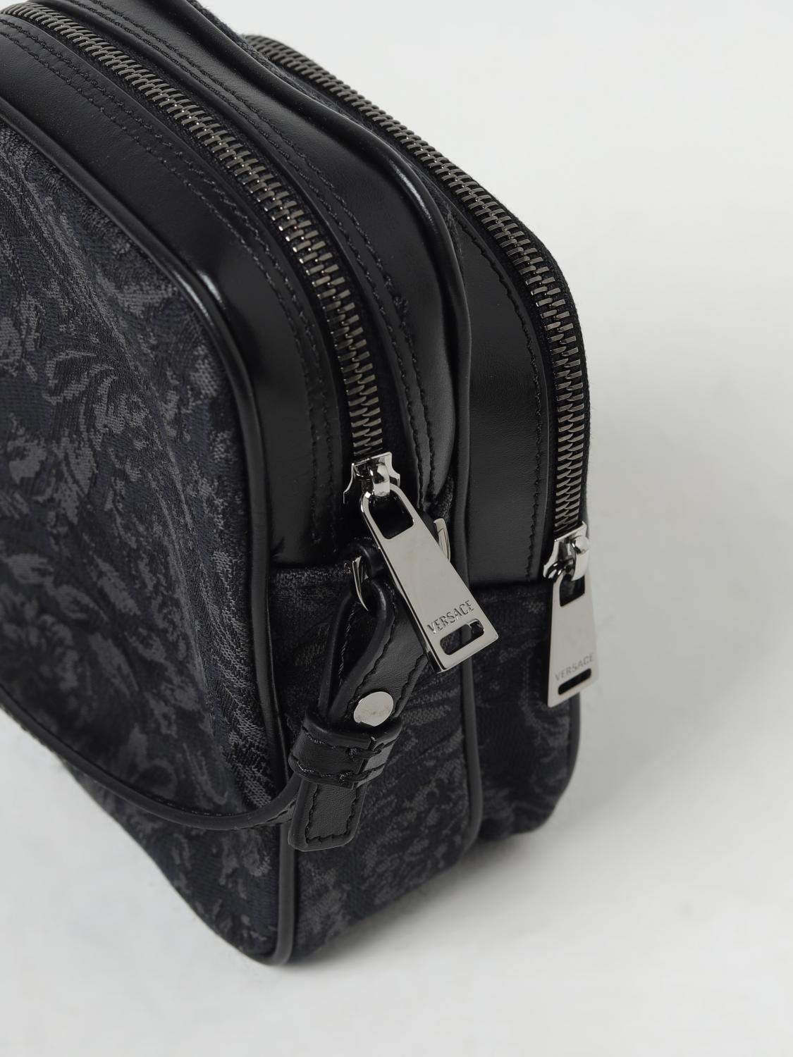 Versace ブラック ガーメントバッグ Versace バッグ メンズ - ブラック | 10135311A09321 | GIGLIO.COM